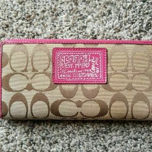 Coach wallet